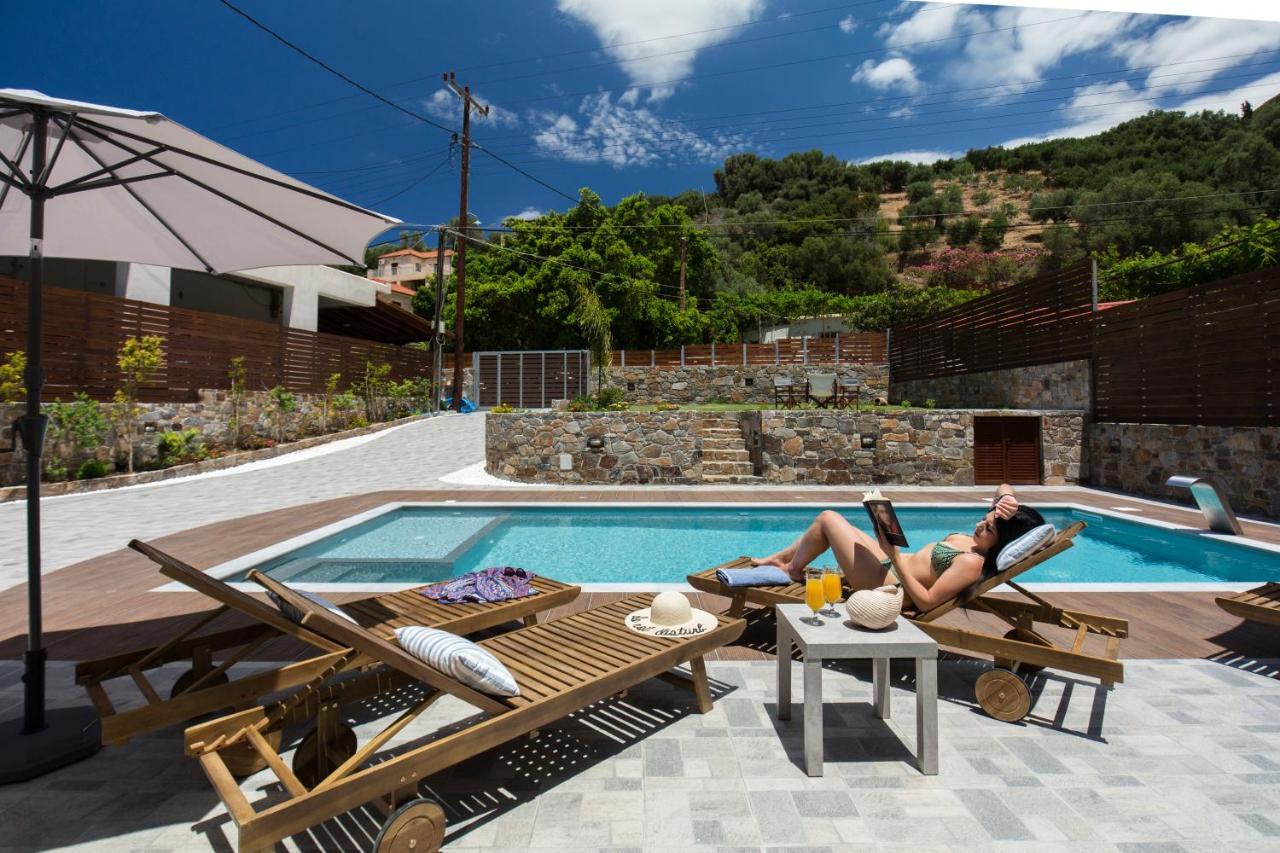 Tzouganos Villa Sfinárion Exterior foto