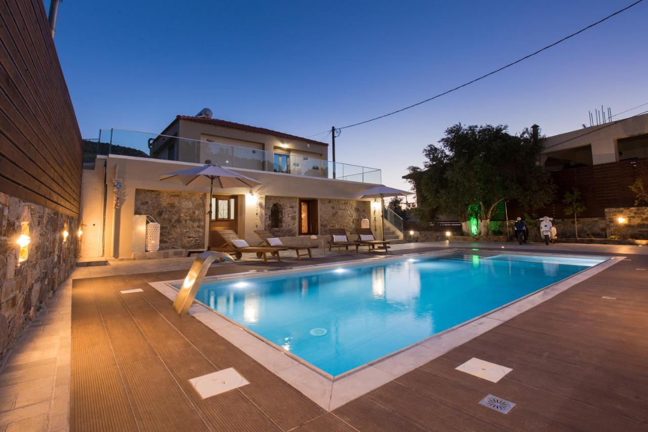Tzouganos Villa Sfinárion Exterior foto